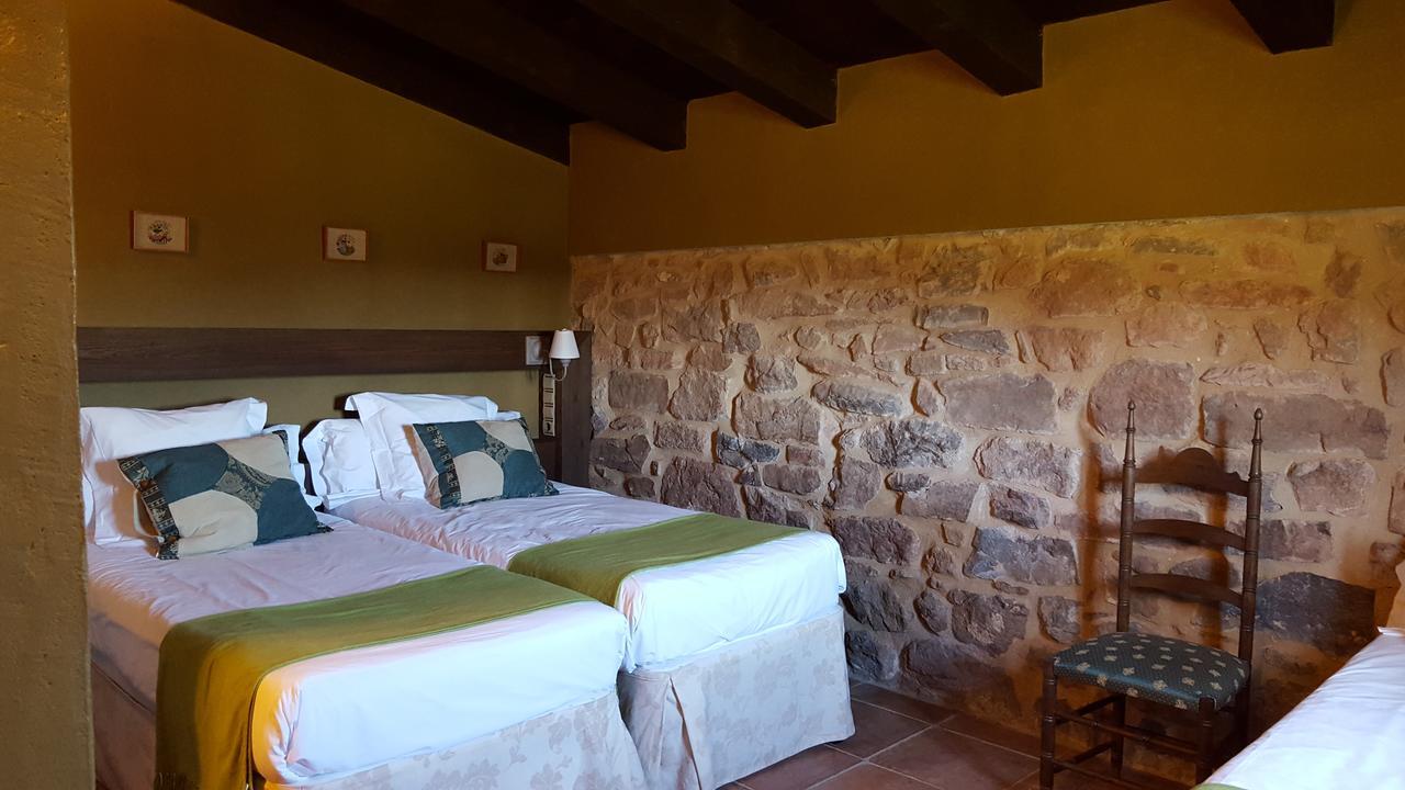La Torre Blanca Villa Cardona Exterior photo